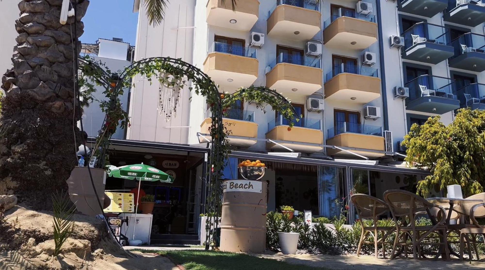 Reis Beach Hotel Мармарис Екстериор снимка