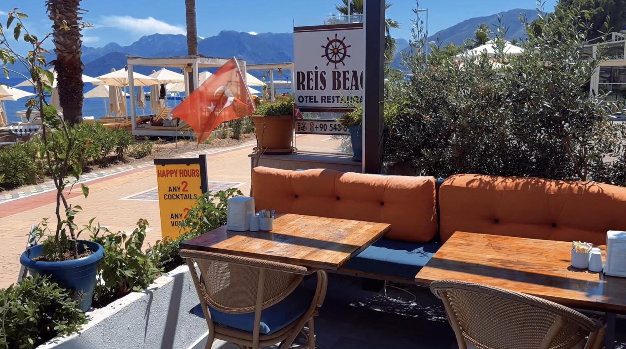 Reis Beach Hotel Мармарис Екстериор снимка